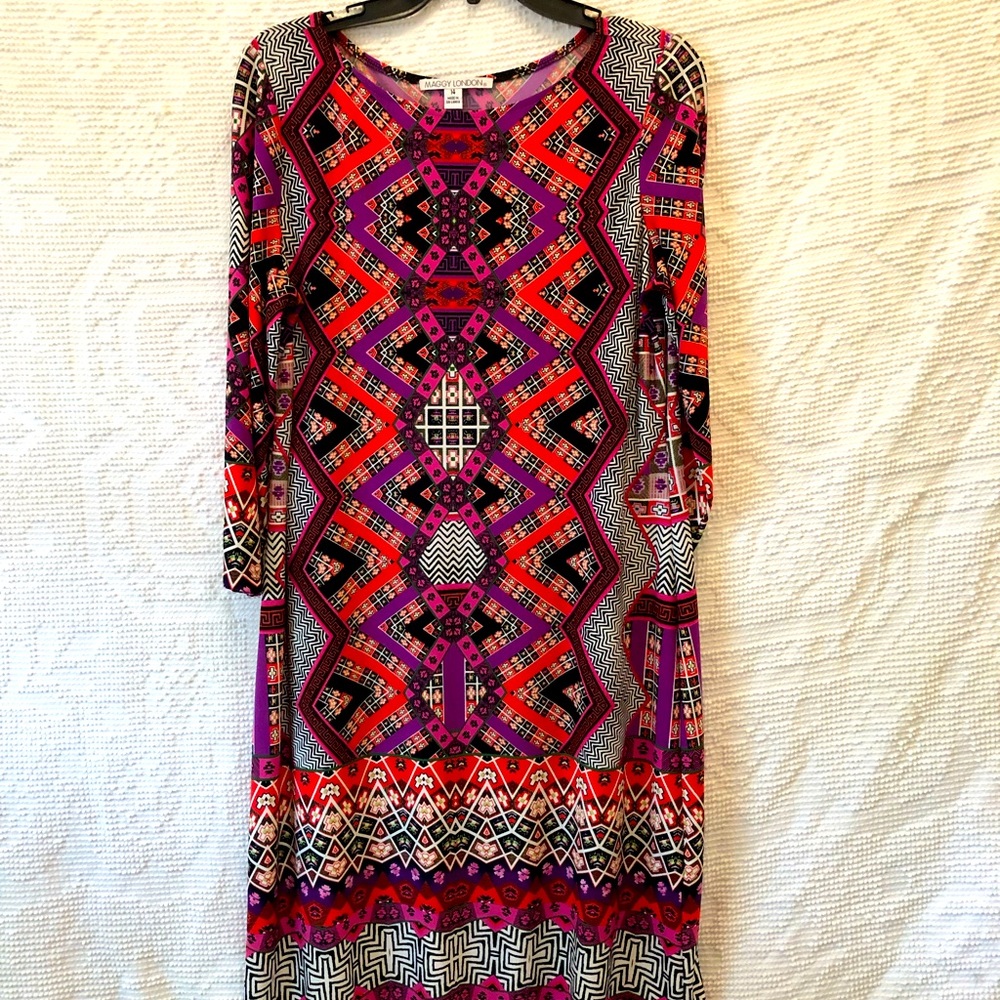 Geometric sheath dress
